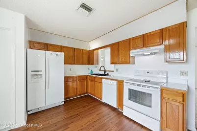 1737 Nanton Street NW, Palm Bay, FL 32907 - Photo 9