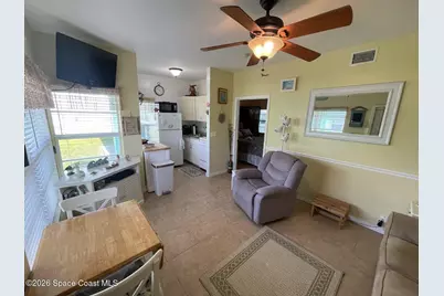 1365 S Atlantic Avenue #5b, Cocoa Beach, FL 32931 - Photo 5