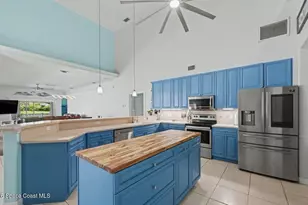 3621 Tipperary Dr S, Merritt Island, FL 32953 - Photo 3
