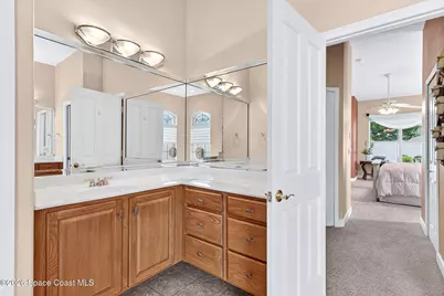 2622 Canary Isles Drive, Melbourne, FL 32901 - Photo 35