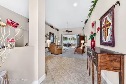 2622 Canary Isles Drive, Melbourne, FL 32901 - Photo 9
