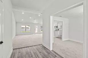 2727 Wright Ave SE, Palm Bay, FL 32909 - Photo 3