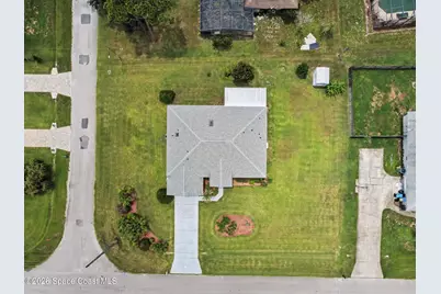 292 Nesbitt Street NE, Palm Bay, FL 32907 - Photo 5