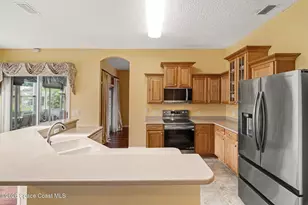 292 Nesbitt Street NE, Palm Bay, FL 32907 - Photo 9