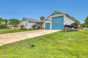 910 Windmill St SE, Palm Bay, FL 32909 - Photo 5