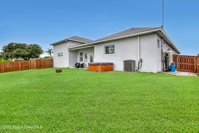 910 Windmill Street SE, Palm Bay, FL 32909 - Photo 39