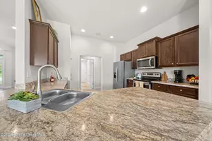 675 Kempten St NW, Palm Bay, FL 32907 - Photo 9