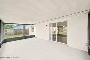 3386 Jay Tee Dr, Melbourne, FL 32901 - Photo 21