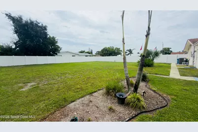 140 Sea Breeze Circle, Merritt Island, FL 32953 - Photo 9