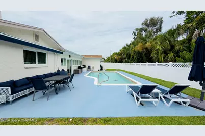 140 Sea Breeze Circle, Merritt Island, FL 32953 - Photo 11