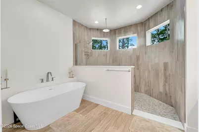 8025 SE Babcock Street SE, Grant-Valkaria, FL 32909 - Photo 15