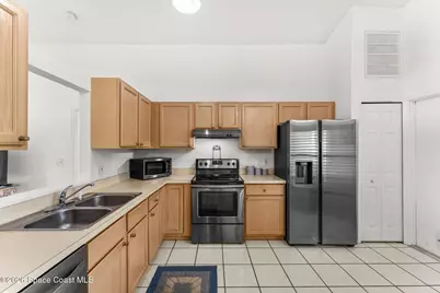 1623 Vista Lake Circle, Melbourne, FL 32904 - Photo 11