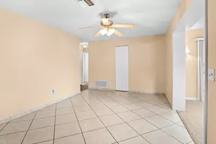 2405 Lisa Ln, Melbourne, FL 32935 - Photo 17