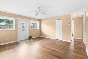 2405 Lisa Ln, Melbourne, FL 32935 - Photo 11