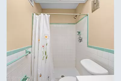 2405 Lisa Lane, Melbourne, FL 32935 - Photo 23