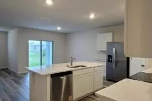 591 Mimosa St SW, Palm Bay, FL 32908 - Photo 5