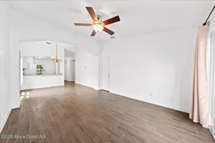 890 Luminary Cir, Melbourne, FL 32901 - Photo 7