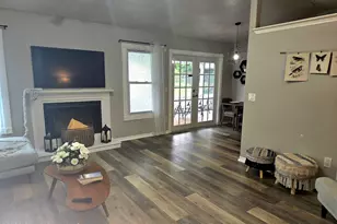 910 Ithaca Ave SE, Palm Bay, FL 32909 - Photo 3