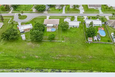 1022 Hooper Avenue NE, Palm Bay, FL 32905 - Photo 5