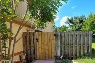 295 Provincial Dr, Indialantic, FL 32903 - Photo 11