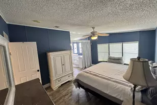 600 N Dolphin Cir, Barefoot Bay, FL 32976 - Photo 41