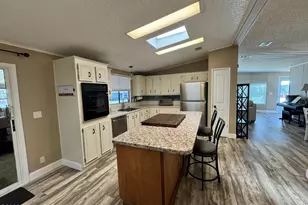 600 N Dolphin Cir, Barefoot Bay, FL 32976 - Photo 23