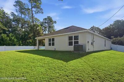 1180 Colonnade Avenue SE, Palm Bay, FL 32909 - Photo 5