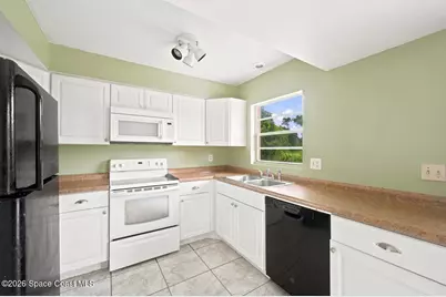 915 Burn Drive NE, Palm Bay, FL 32905 - Photo 7