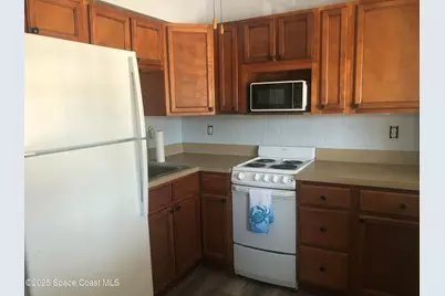 380 N Brevard Avenue #C7, Cocoa Beach, FL 32931 - Photo 5