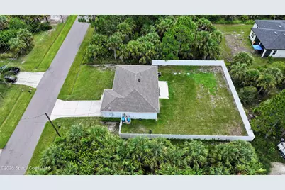 574 Lagrange Street SW, Palm Bay, FL 32908 - Photo 51