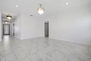 13677 Harlowton Ave, Jacksonville, FL 32256 - Photo 11