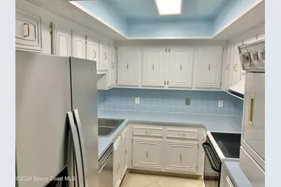 877 N Highway A1A #802, Indialantic, FL 32903 - Photo 5