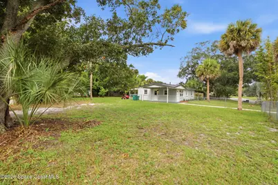 2267 Robinhood Drive, Melbourne, FL 32935 - Photo 5