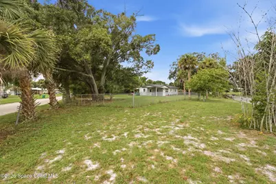2267 Robinhood Drive, Melbourne, FL 32935 - Photo 5