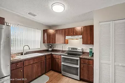 280 Tipton Road SW, Palm Bay, FL 32908 - Photo 7