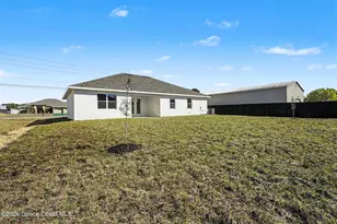 1121 Pluto St SE, Palm Bay, FL 32909 - Photo 19