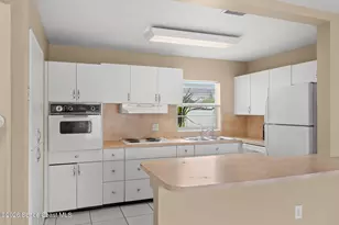 1833 Jackson Ave, Melbourne, FL 32935 - Photo 9