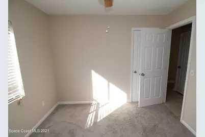 907 Commerce Road SE, Palm Bay, FL 32909 - Photo 13