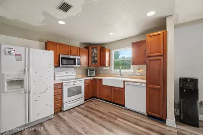 5710 Barna Avenue, Titusville, FL 32780 - Photo 7