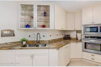 187 Jamaica Drive, Cocoa Beach, FL 32931 - Photo 9