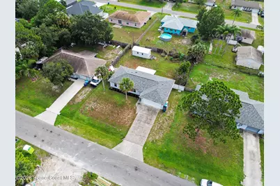 271 Mardi Gras Avenue NW, Palm Bay, FL 32907 - Photo 27