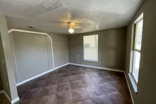 415 S Robbins Ave, Titusville, FL 32796 - Photo 9