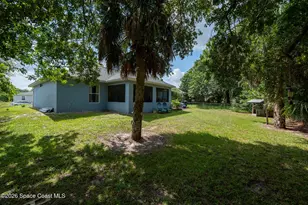 8175 101st Ct, Vero Beach, FL 32967 - Photo 3