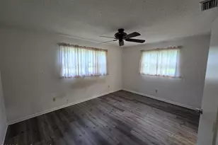 782 Dixie Terrace NW, Sebastian, FL 32958 - Photo 9