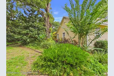 2065 Cortez Avenue, Vero Beach, FL 32960 - Photo 33