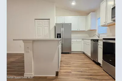 927 Tacaro Avenue SE, Palm Bay, FL 32909 - Photo 5