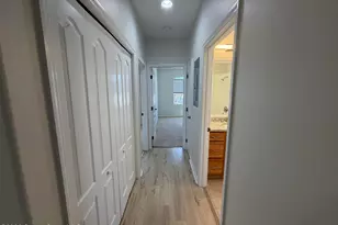 1040 Venetian Dr, Melbourne, FL 32904 - Photo 13