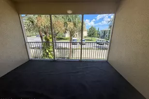 1040 Venetian Dr, Melbourne, FL 32904 - Photo 19