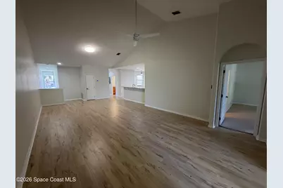 1040 Venetian Drive #202, Melbourne, FL 32904 - Photo 3