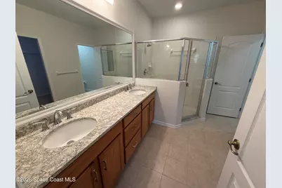 1040 Venetian Drive #202, Melbourne, FL 32904 - Photo 9